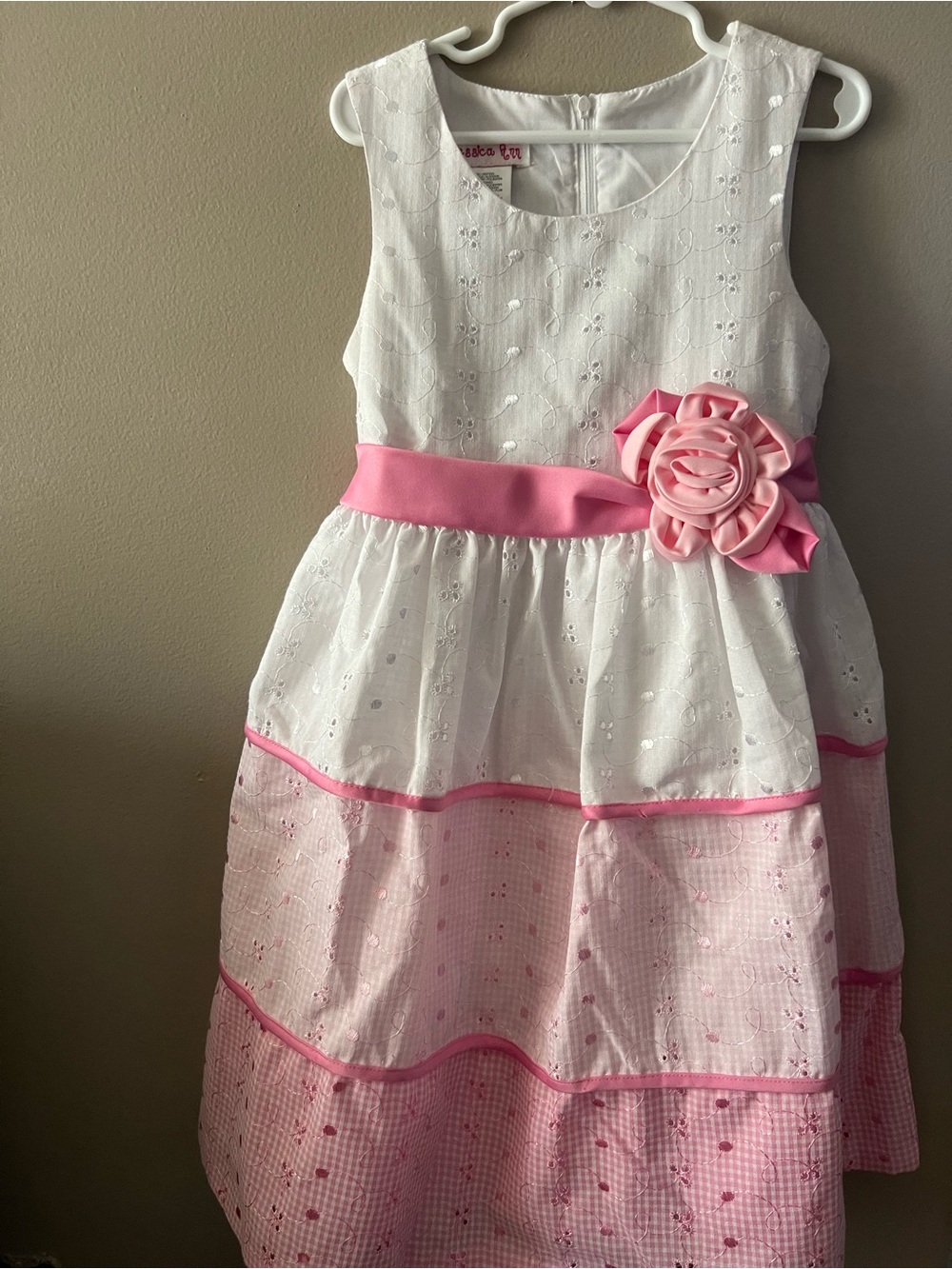 Jessica McClintock White and Pink Floral Sash Dress - Picture 3 of 8